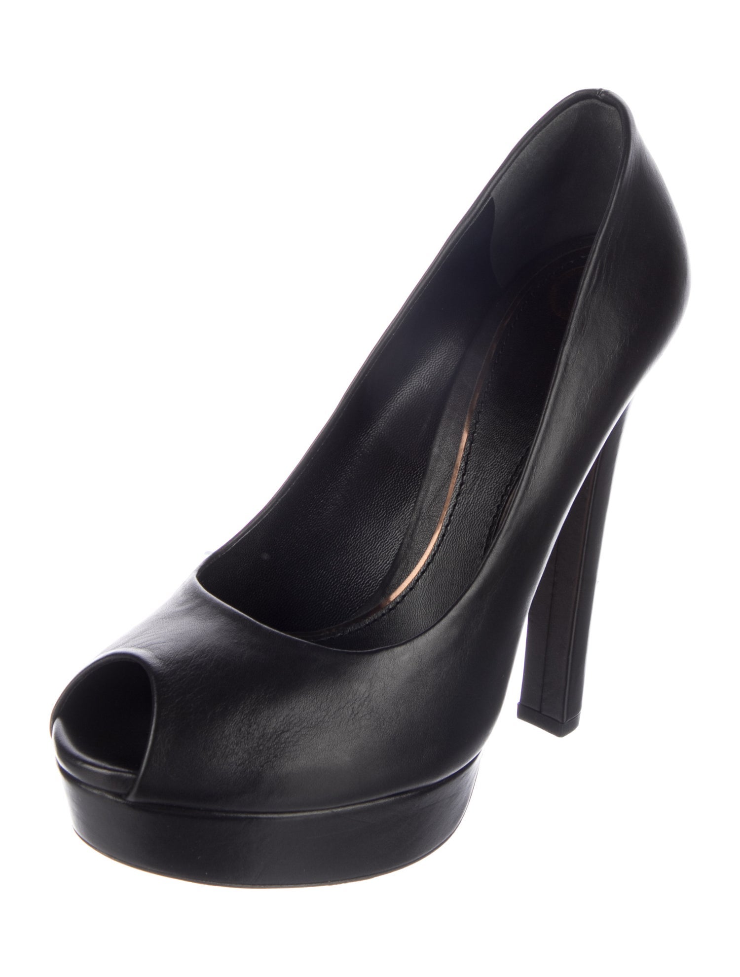 Gucci Leather Pumps