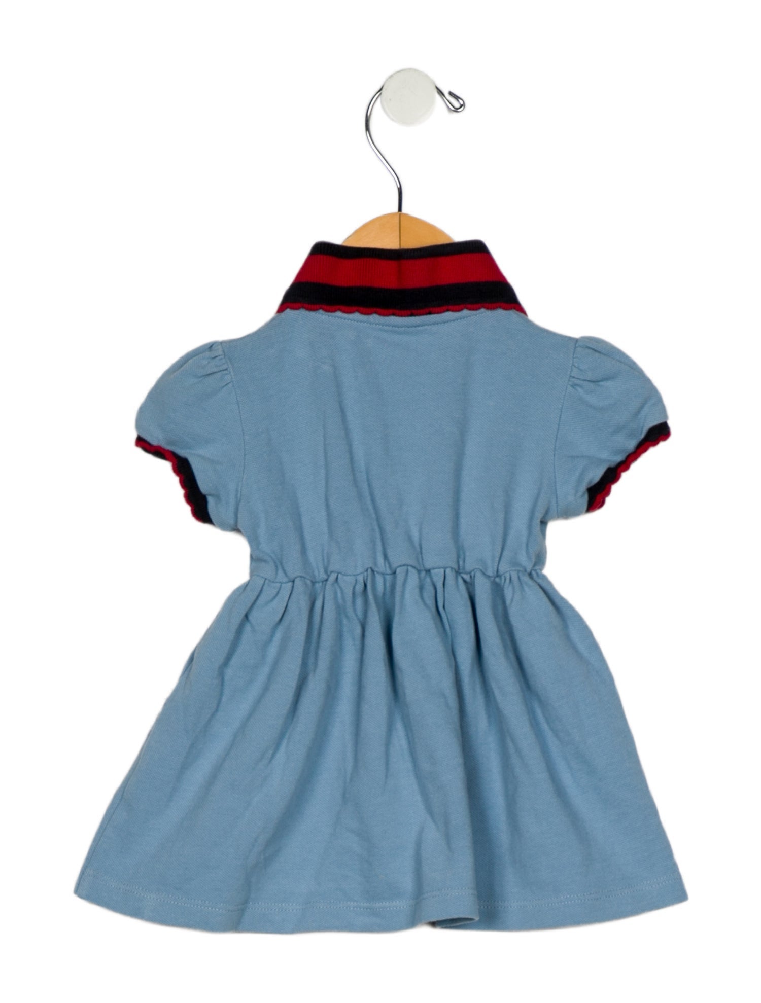 Gucci Blue and red patterned short sleeve dress with button closure - Blue Sizes 0-24 Months, Girls - GUC2045501 | The RealReal Gucci Blue and red patterned short sleeve dress with button closure - Blue Sizes 0-24 Months, Girls - GUC2045501 | The RealReal