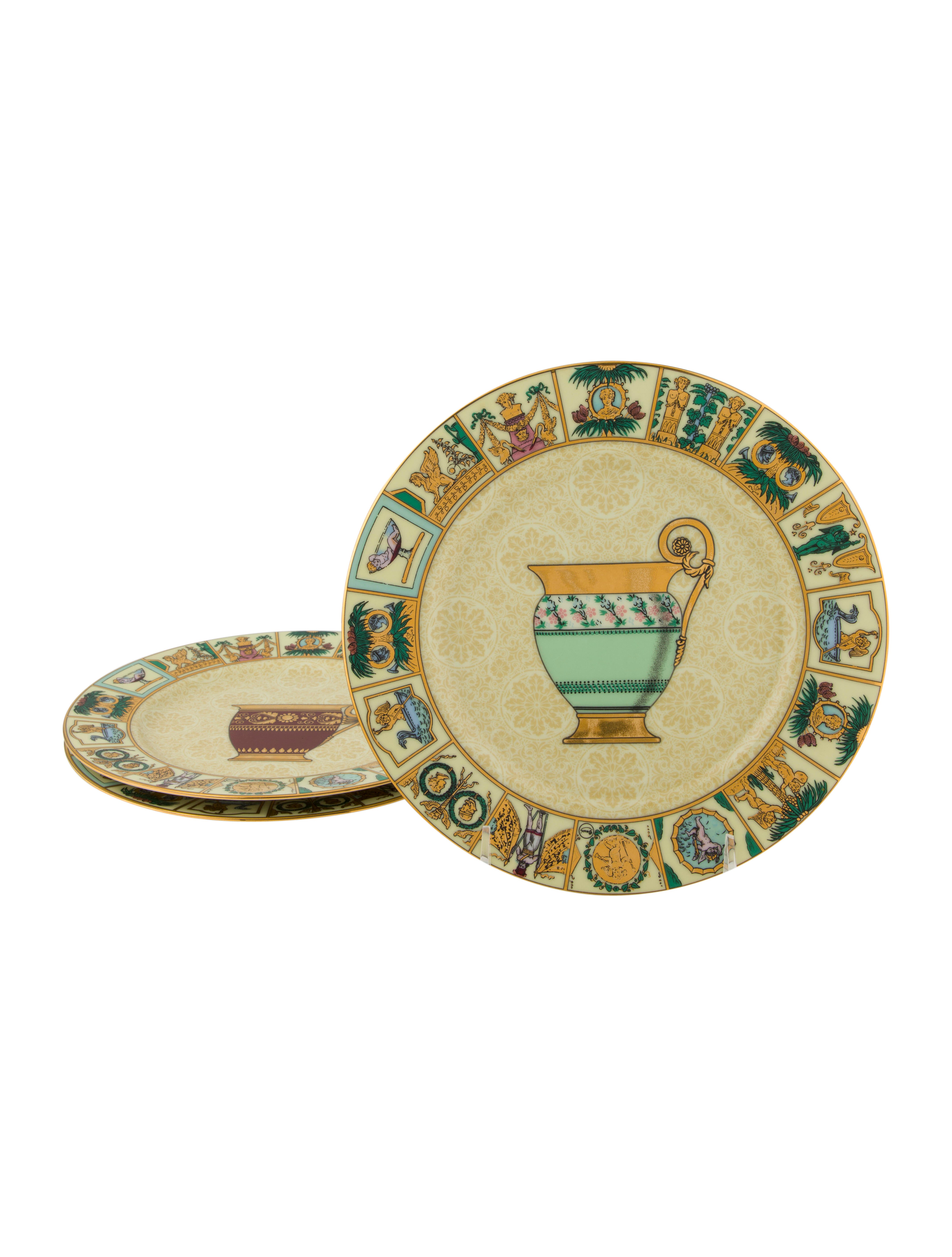 Gucci Set of 3 Greek Mythological Salad Plates Tabletop & Kitchen GUC436106 The RealReal