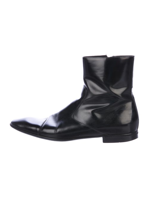 Gucci Leather Ankle Boots black