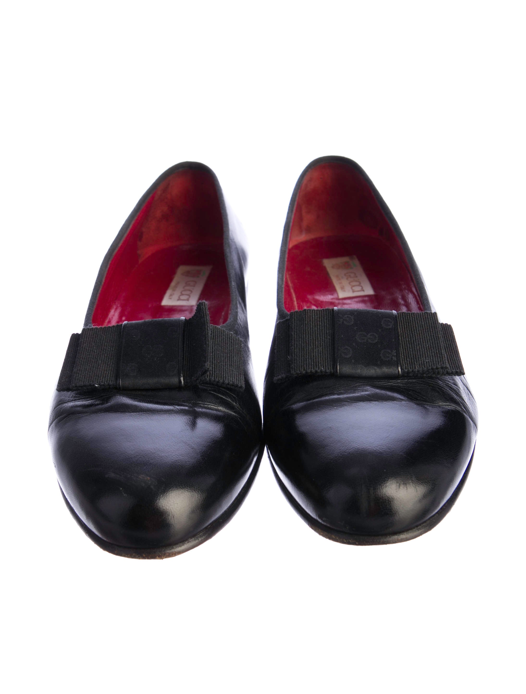 Smoking shoes DSW has your undefined and more! Check out our huge selection with free shipping every day.