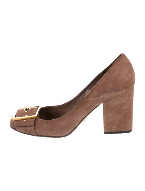 Gucci Suede Pumps