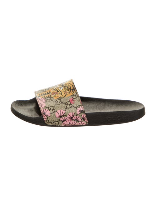 Gucci Bengal GG Supreme Slides