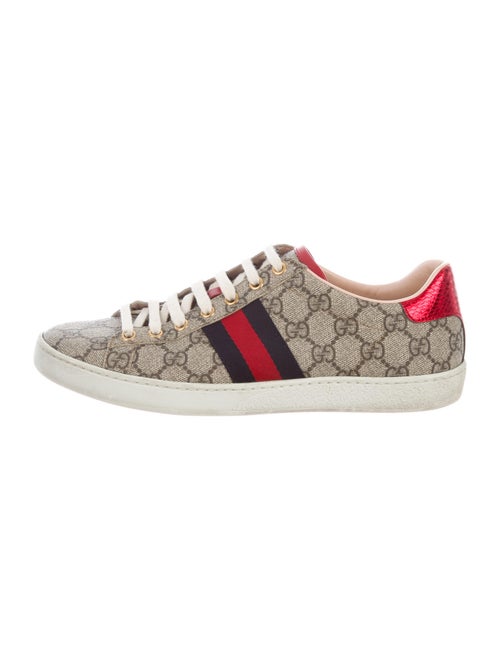 Gucci GG Supreme Sneakers