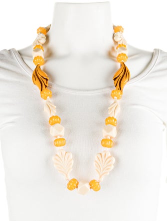 Gucci Resin Leaf Bead Strand Necklace