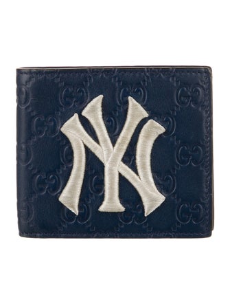 Gucci NY Yankees™ GG Signature Bifold Wallet