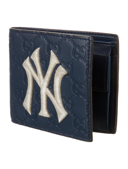 Gucci NY Yankees™ GG Signature Bifold Wallet
