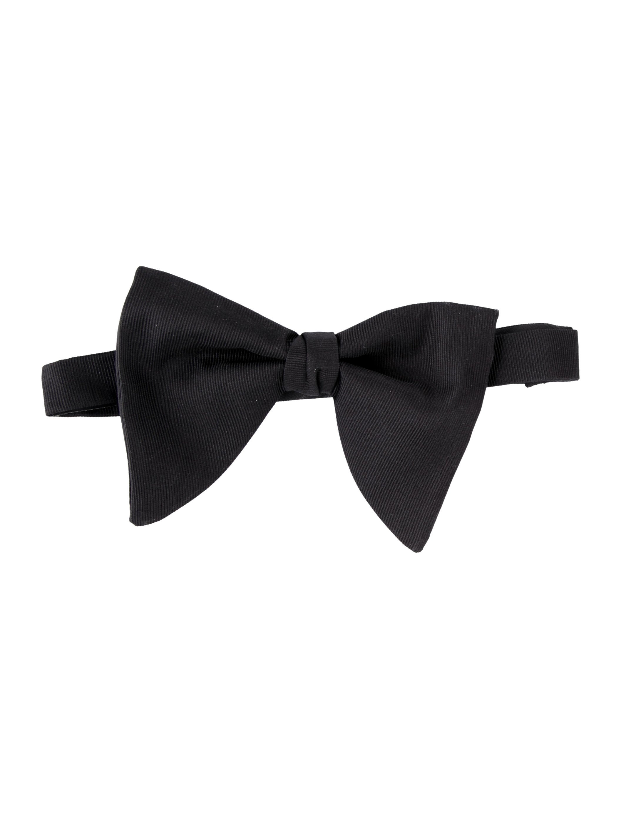 Gucci Black Silk Bow Tie