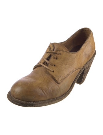 Guidi Leather Striped Pumps