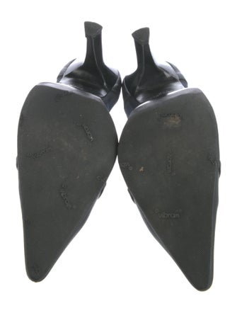 Gianni Versace Leather D'Orsay Pumps