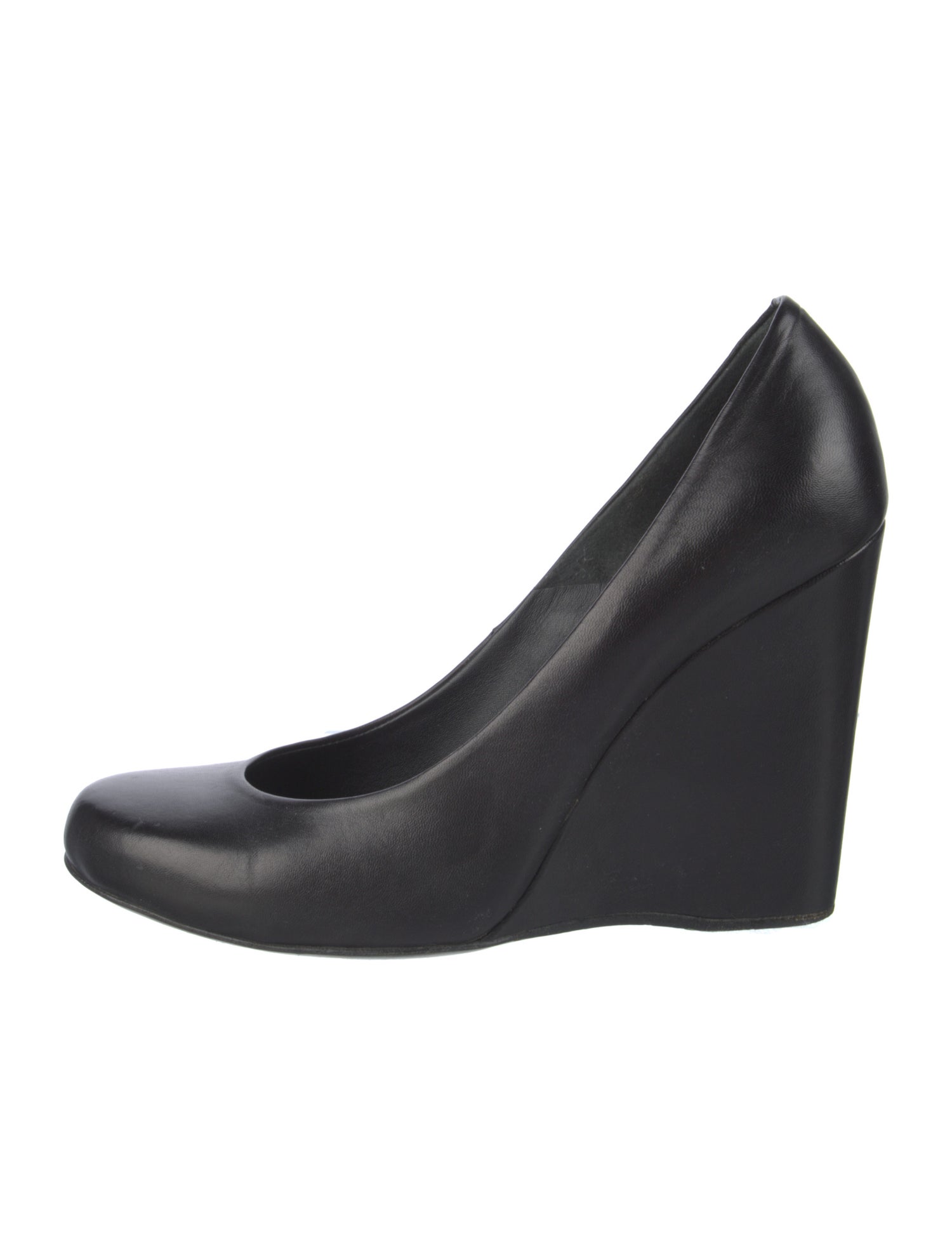 Halston Leather Pumps