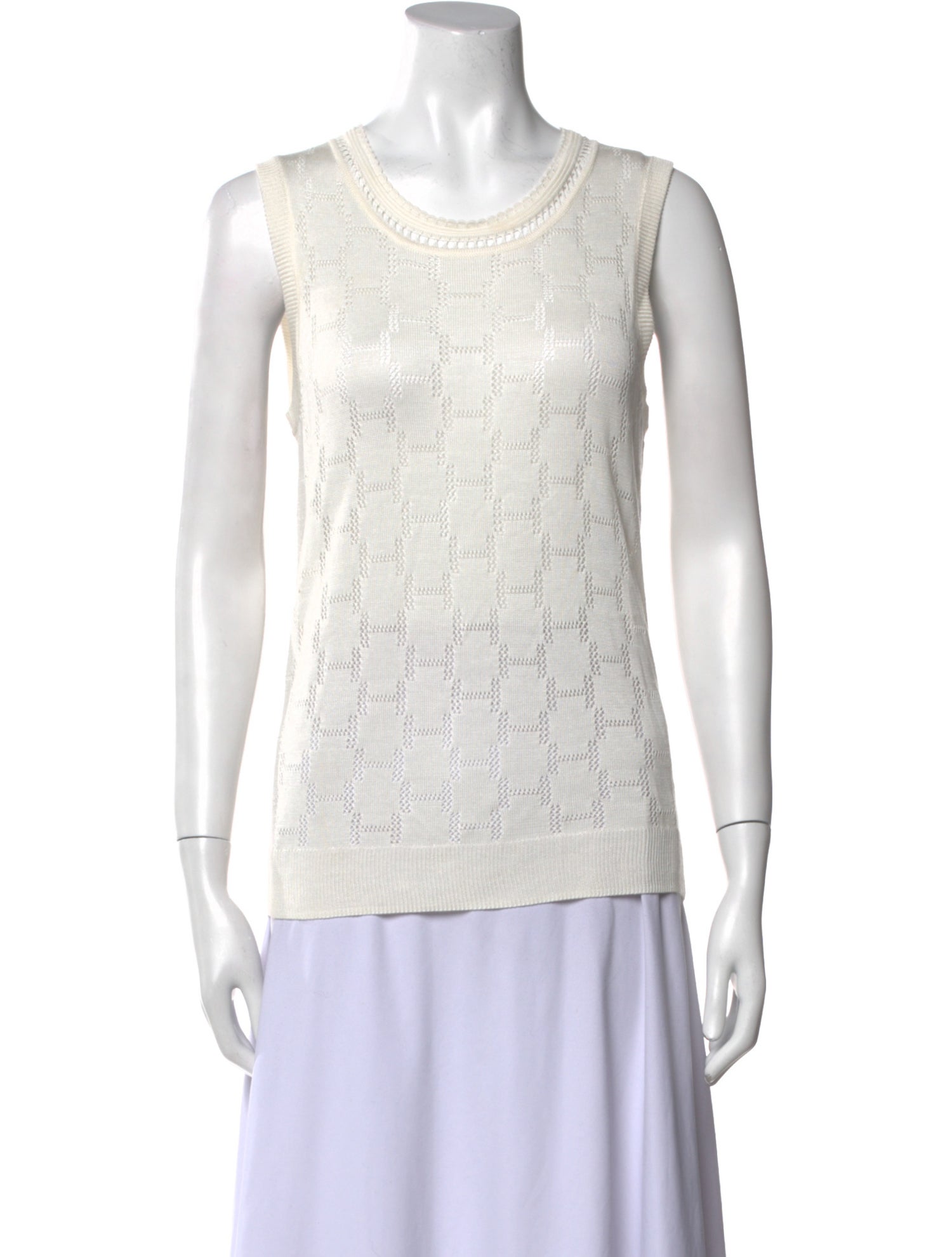 Halston Scoop Neck Sleeveless Top