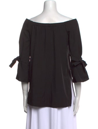 Halston Bateau Neckline Three-Quarter Sleeve Tunic