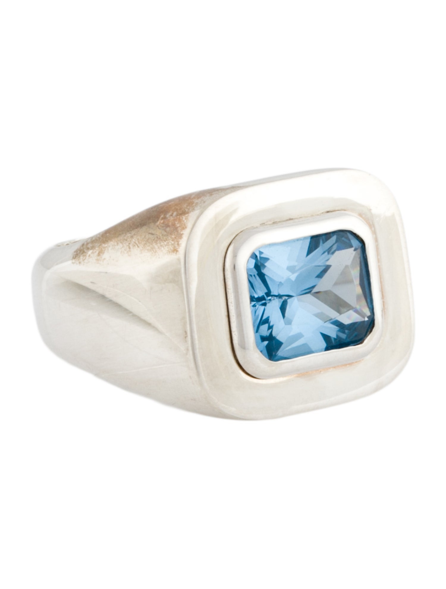 Hatton Labs Synthetic Spinel Signet Ring