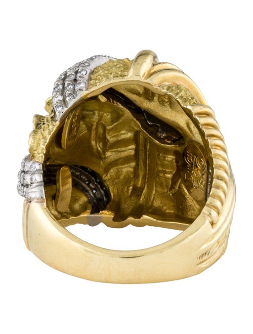 Henry Dunay 18K Diamond Cocktail RIng