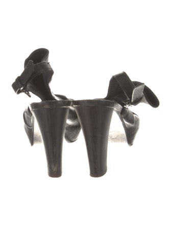 Henry Beguelin Leather Slingback Sandals