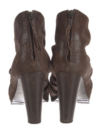 Henry Beguelin Suede Boots