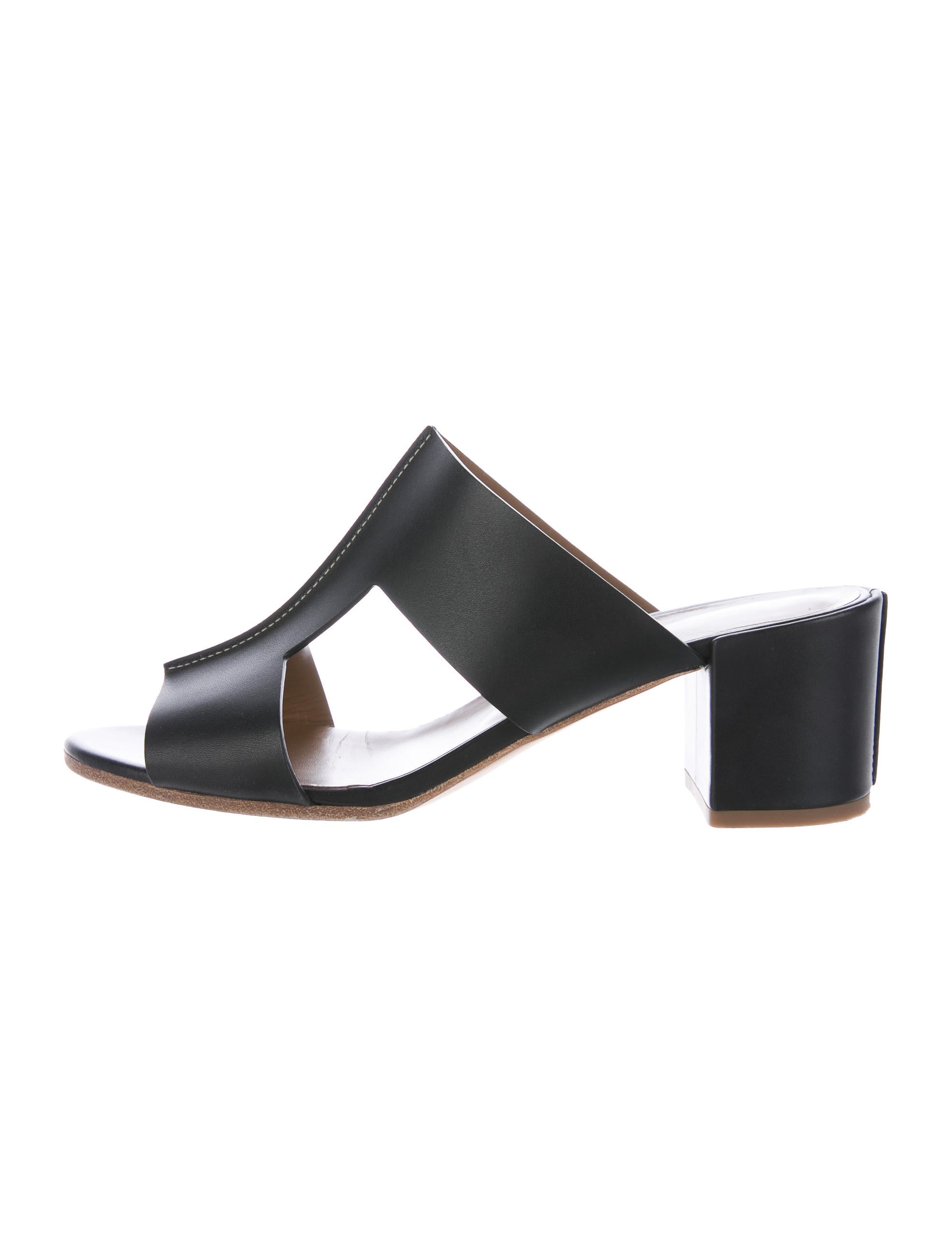 hermes h sandals herm 232 s leather h sandals shoes her105924 the realreal hermes h sandals herm 232 s leather h sandals shoes her105924 the realreal