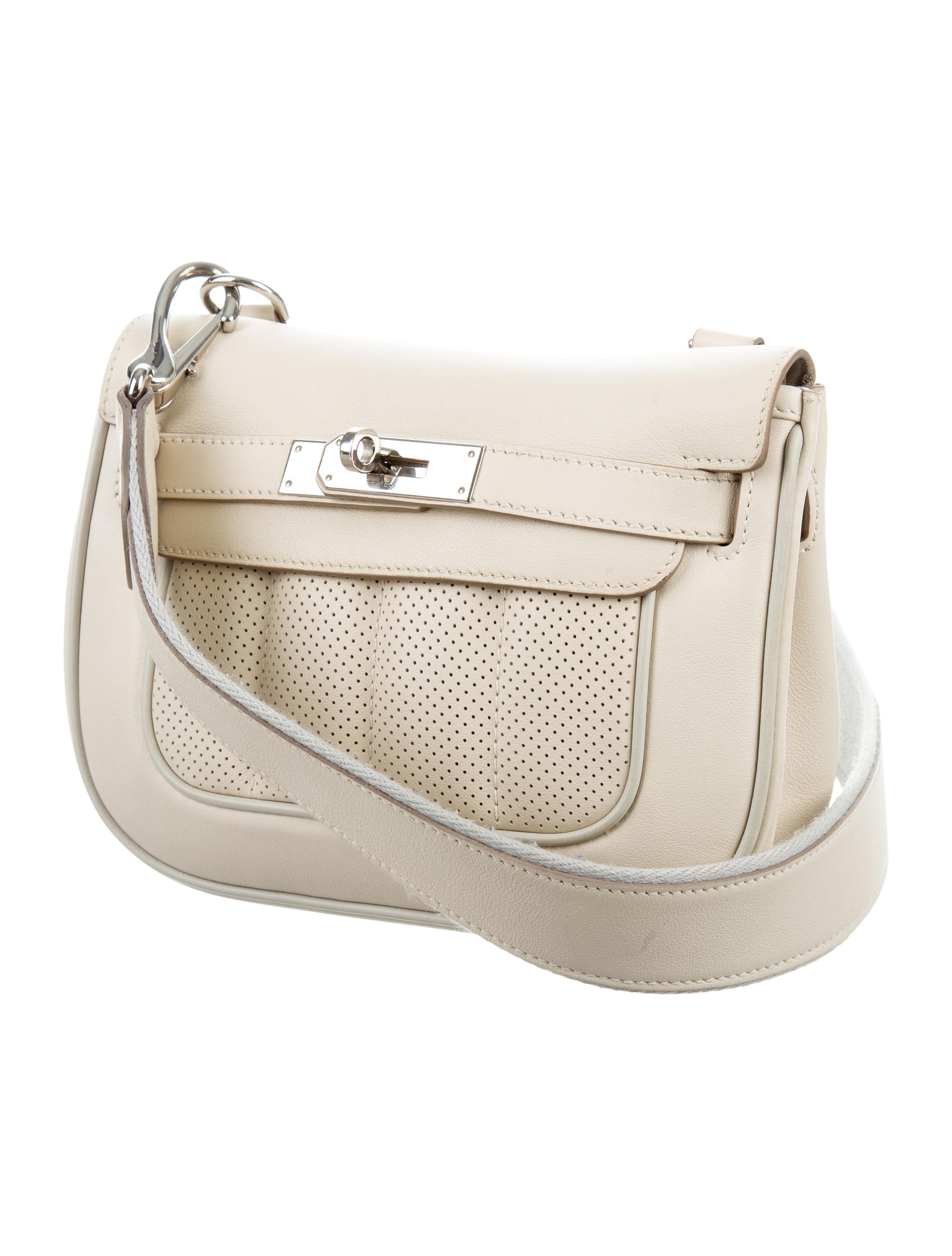 FunckyShopcnx on: “Balenciaga Speed trainer