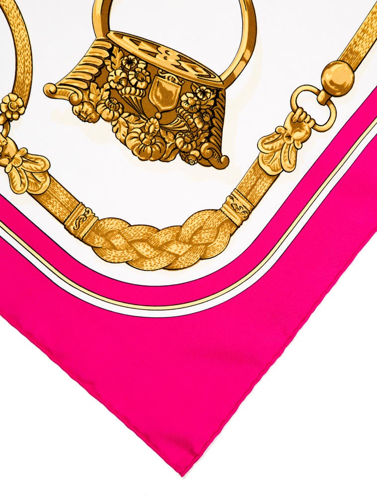 Hermès Scarf Accessories HER12219 The RealReal