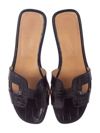 Hermès Alligator Oran Sandals