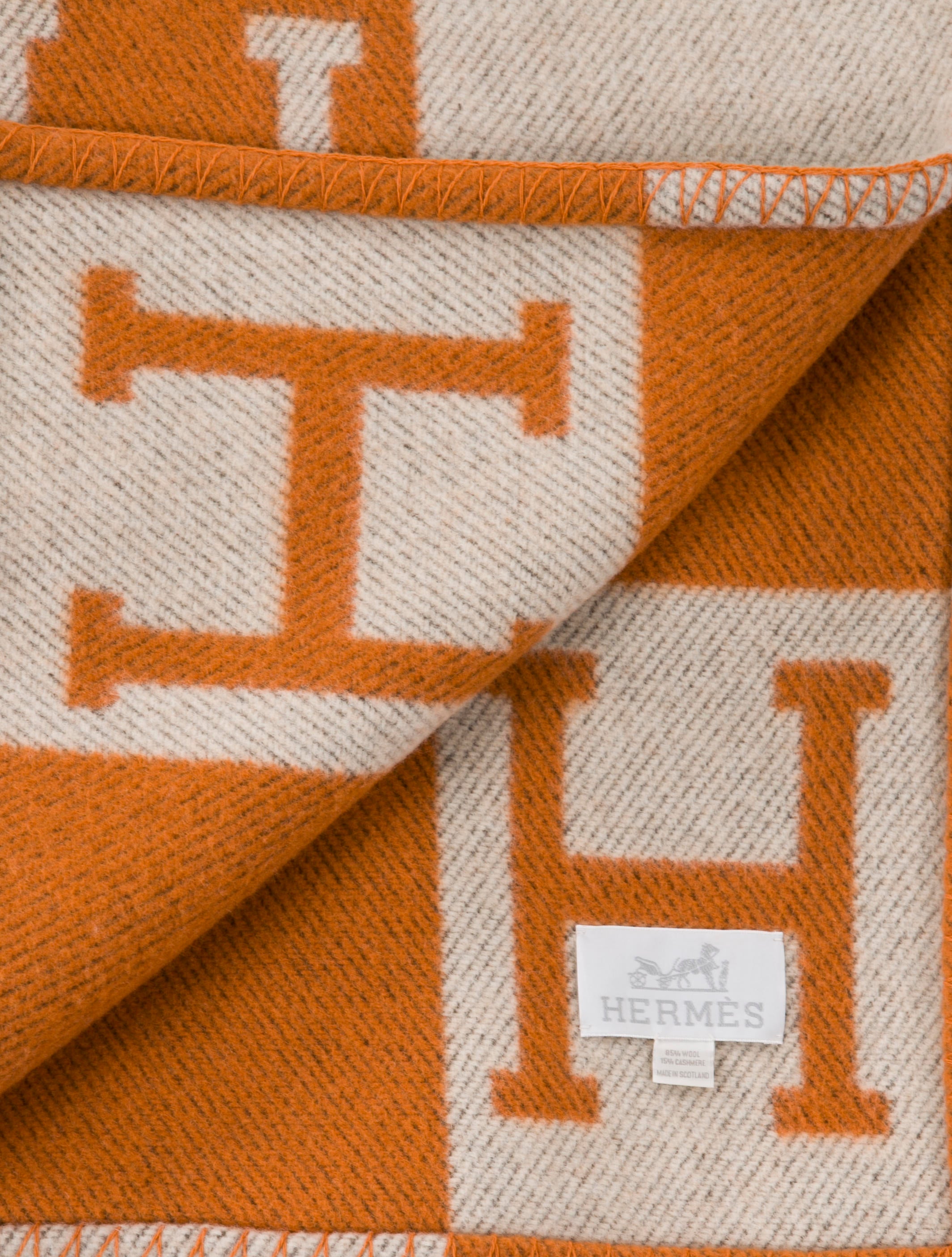 Hermès Avalon Throw Blanket Orange Throws, Pillows & Throws HER226728 The RealReal