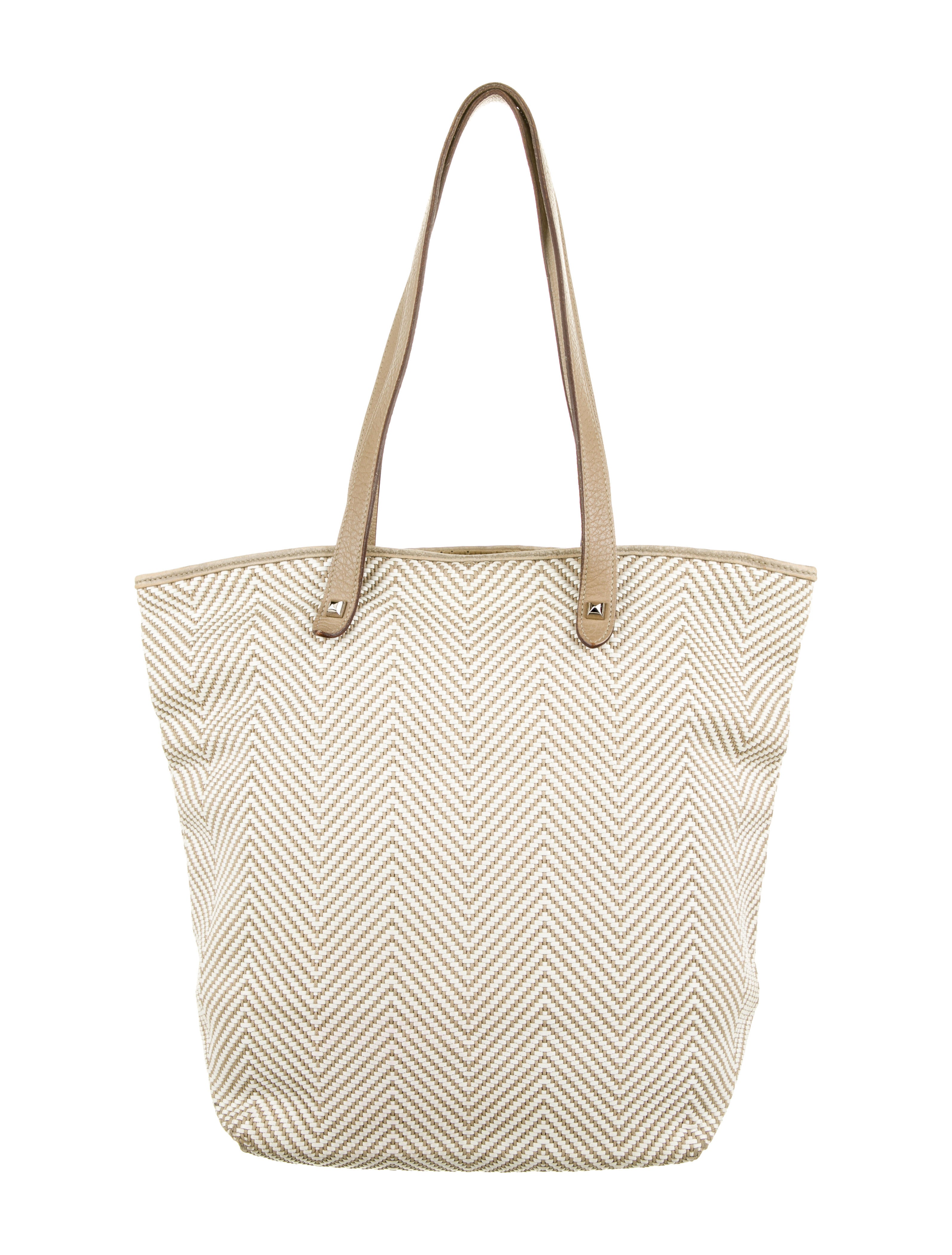 Hermès Chennai MM Handbags HER244841 The RealReal