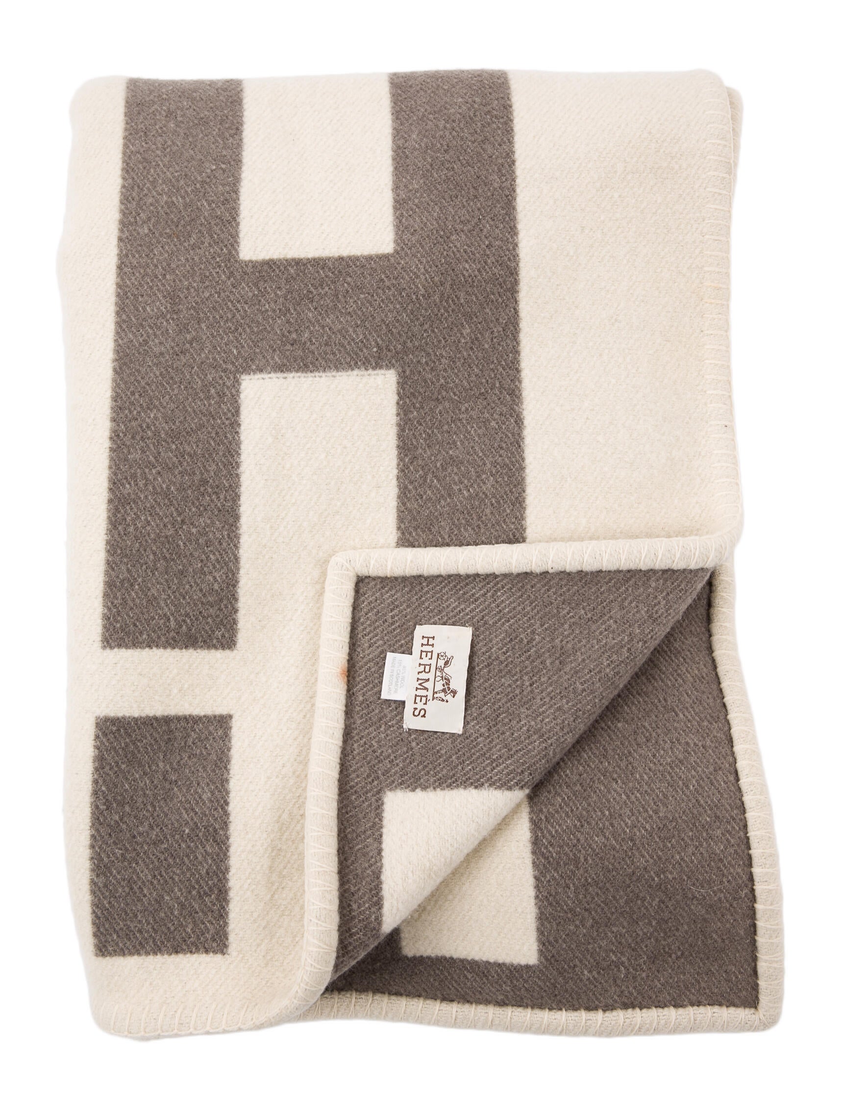 Hermès Avalon Throw Blanket Pillows & Throws HER272162 The RealReal