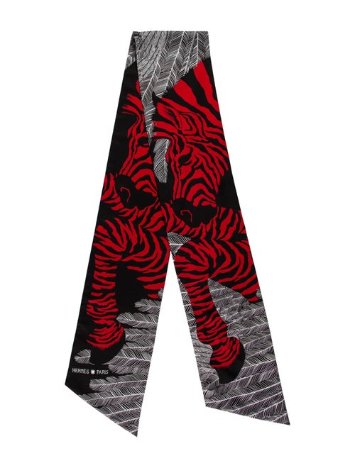 Hermès Zebra Pegasus Silk Maxi Twilly Black