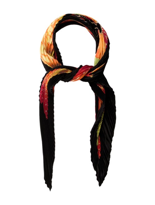 Hermès Brazil Silk Plissé Scarf Black