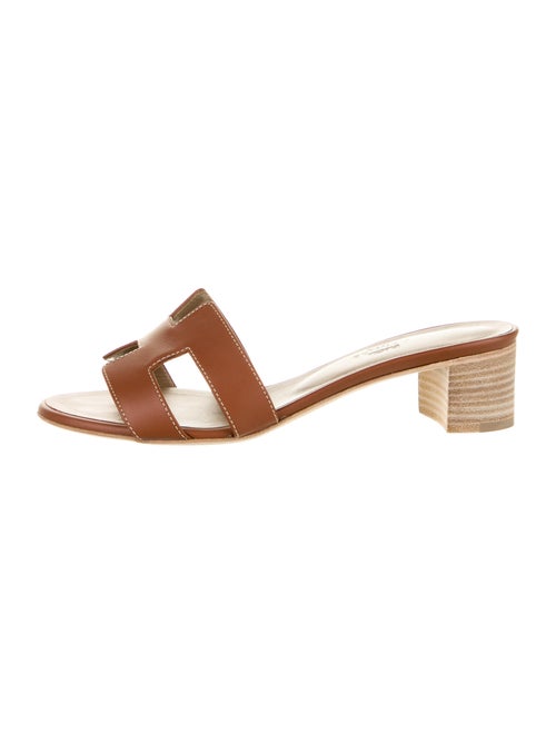 Hermès Oasis Leather Mules Brown