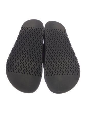 Hermès Chypre Leather Slides