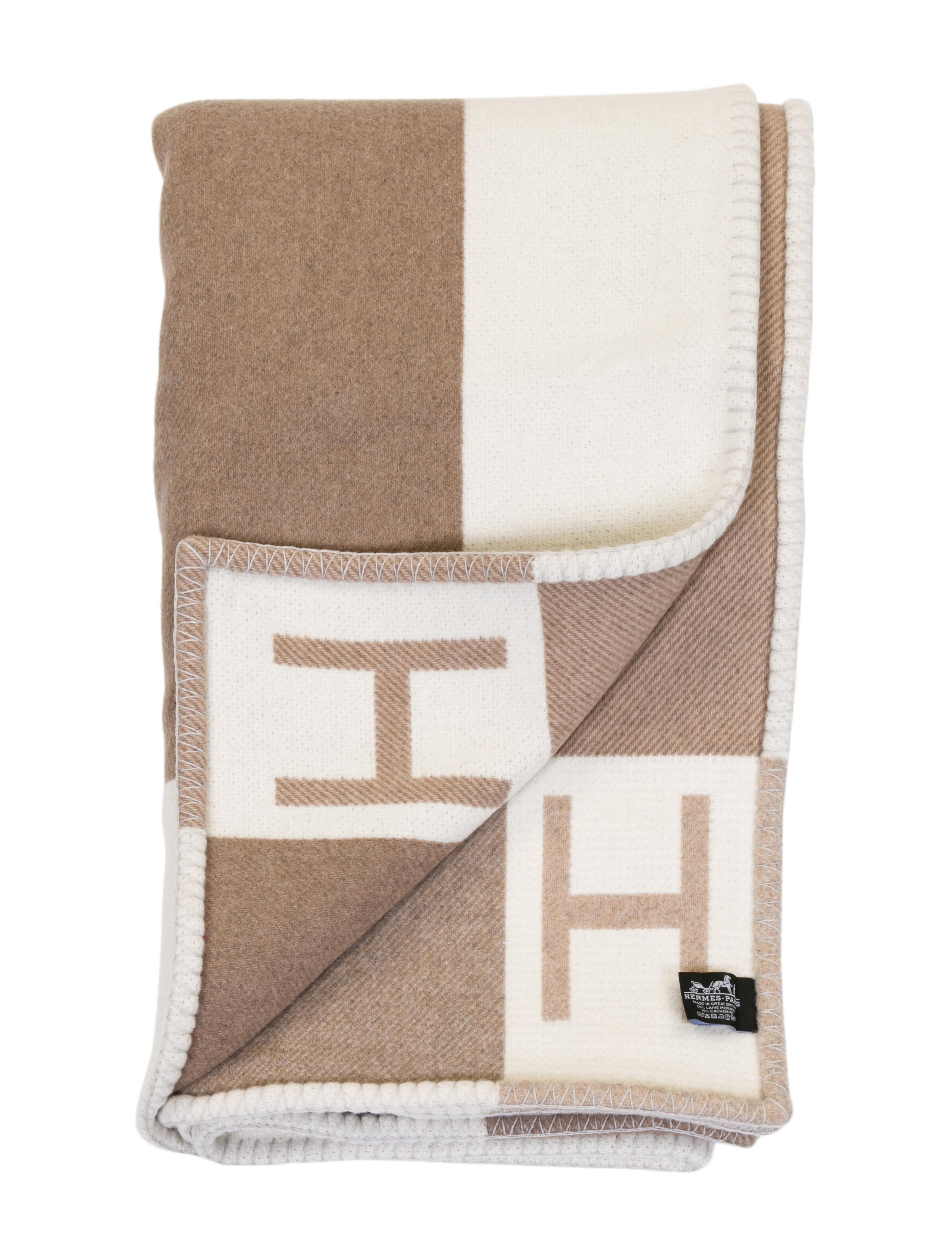 Hermès Avalon Vibration Throw Blanket Neutrals Throws, Pillows