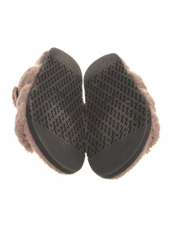 Hermès Chypre Shearling Fur Slides Shearling Slides