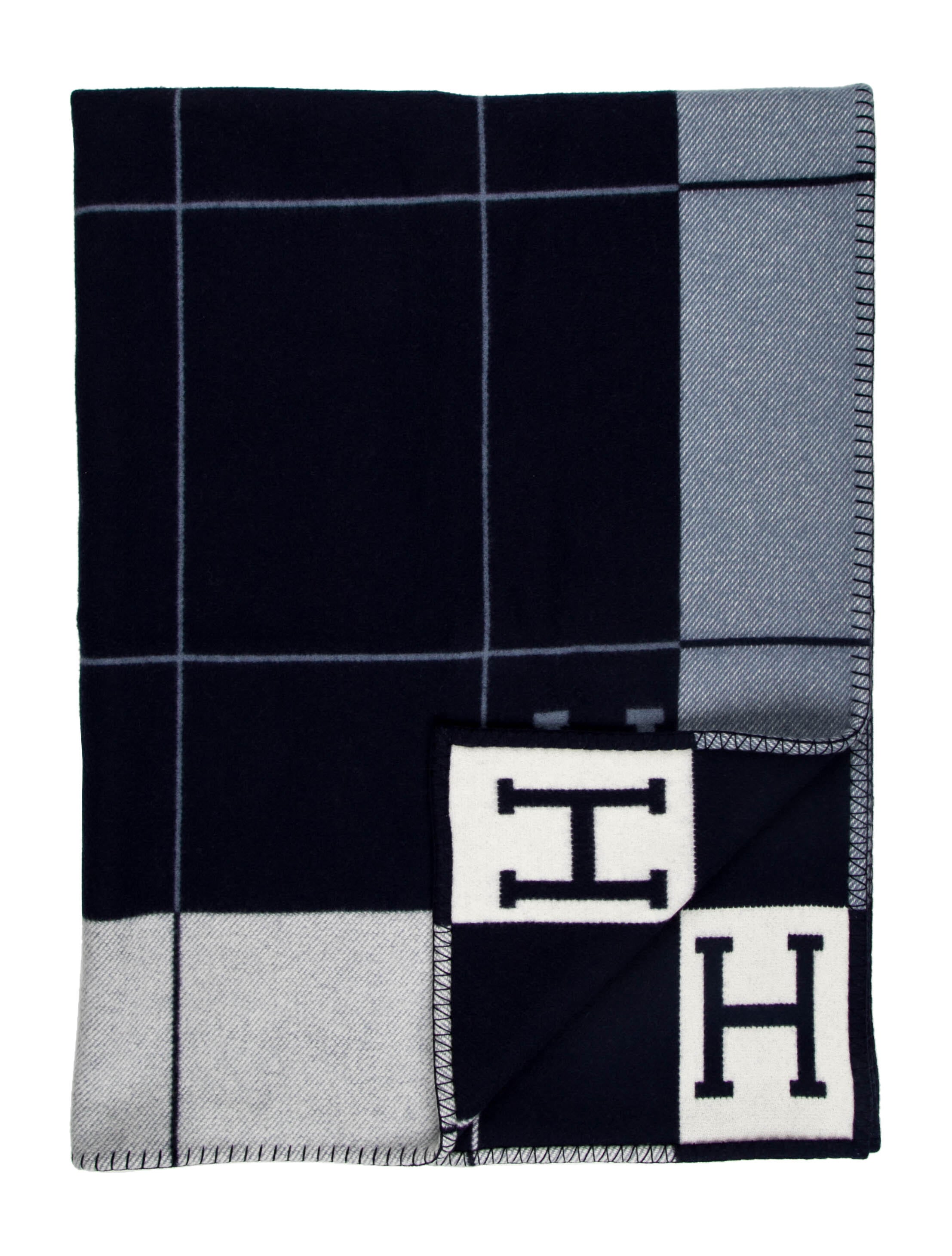 Hermès Avalon III Throw Blanket Blue Throws, Pillows & Throws