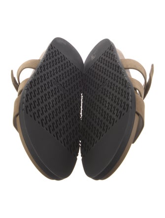 Hermès Chypre Suede Slides