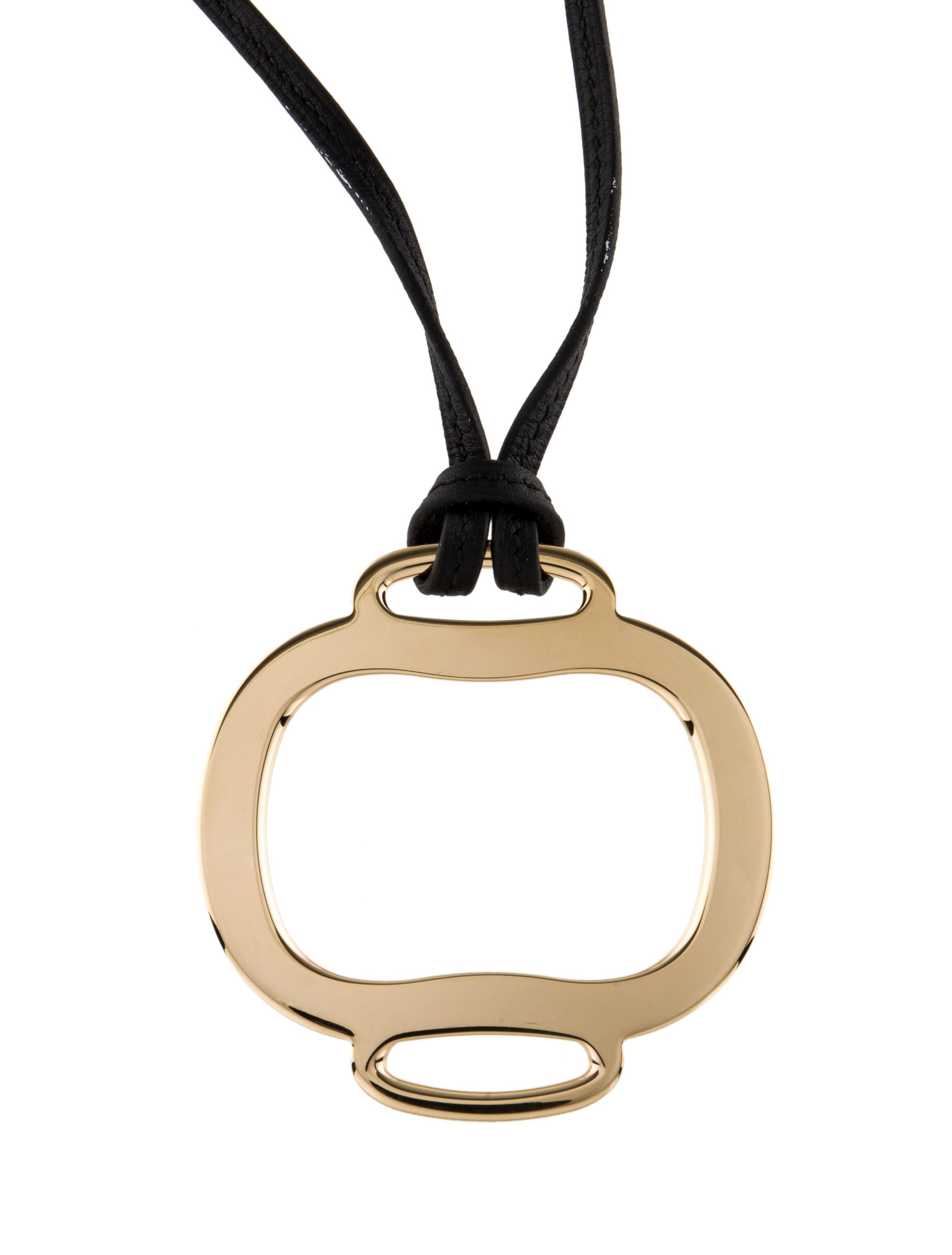 Hermès Fidelio Gravé Pendant Necklace Pendant Necklace, Necklaces