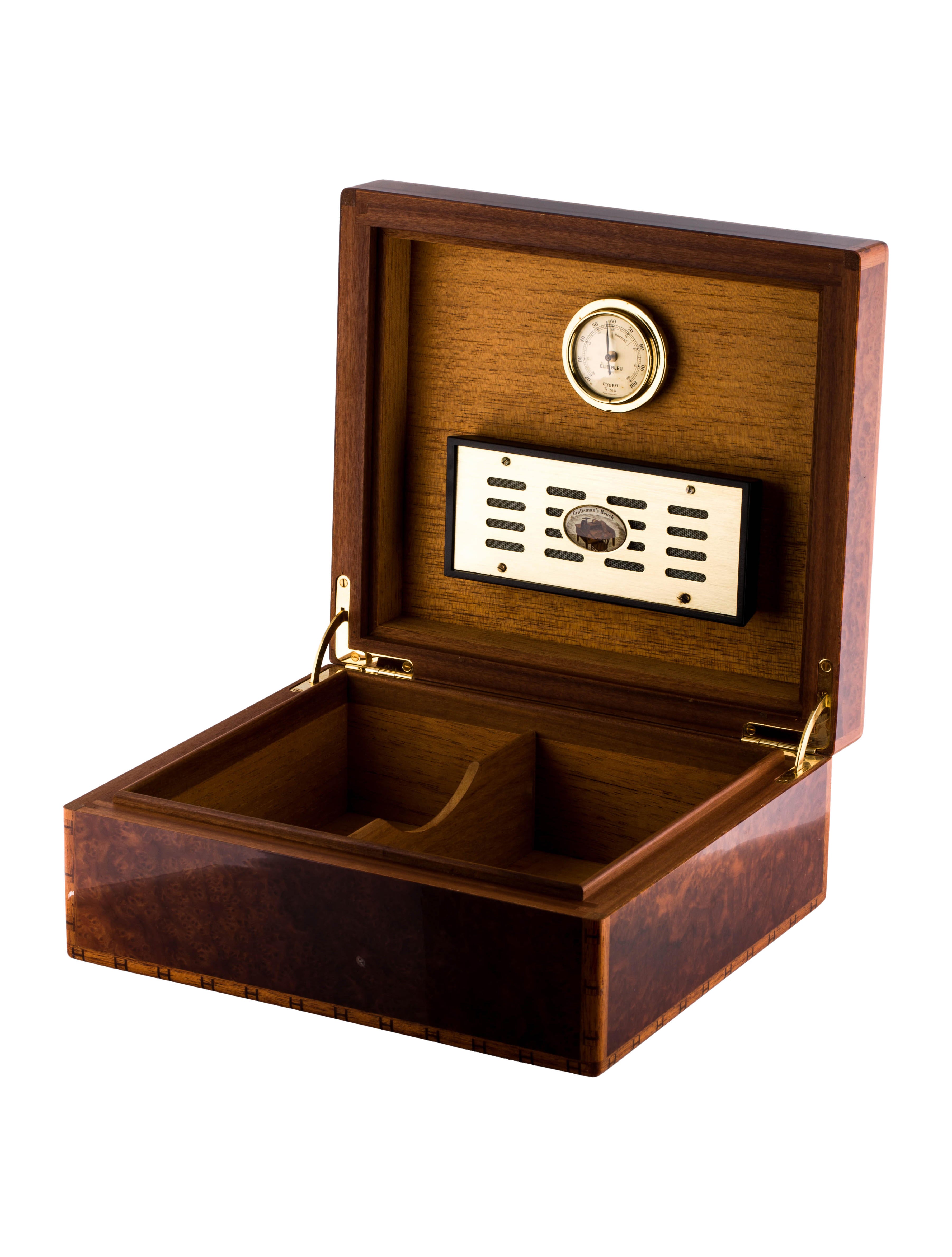 Hermès Lacquered Cigar Box Decor & Accessories HER55398 The RealReal