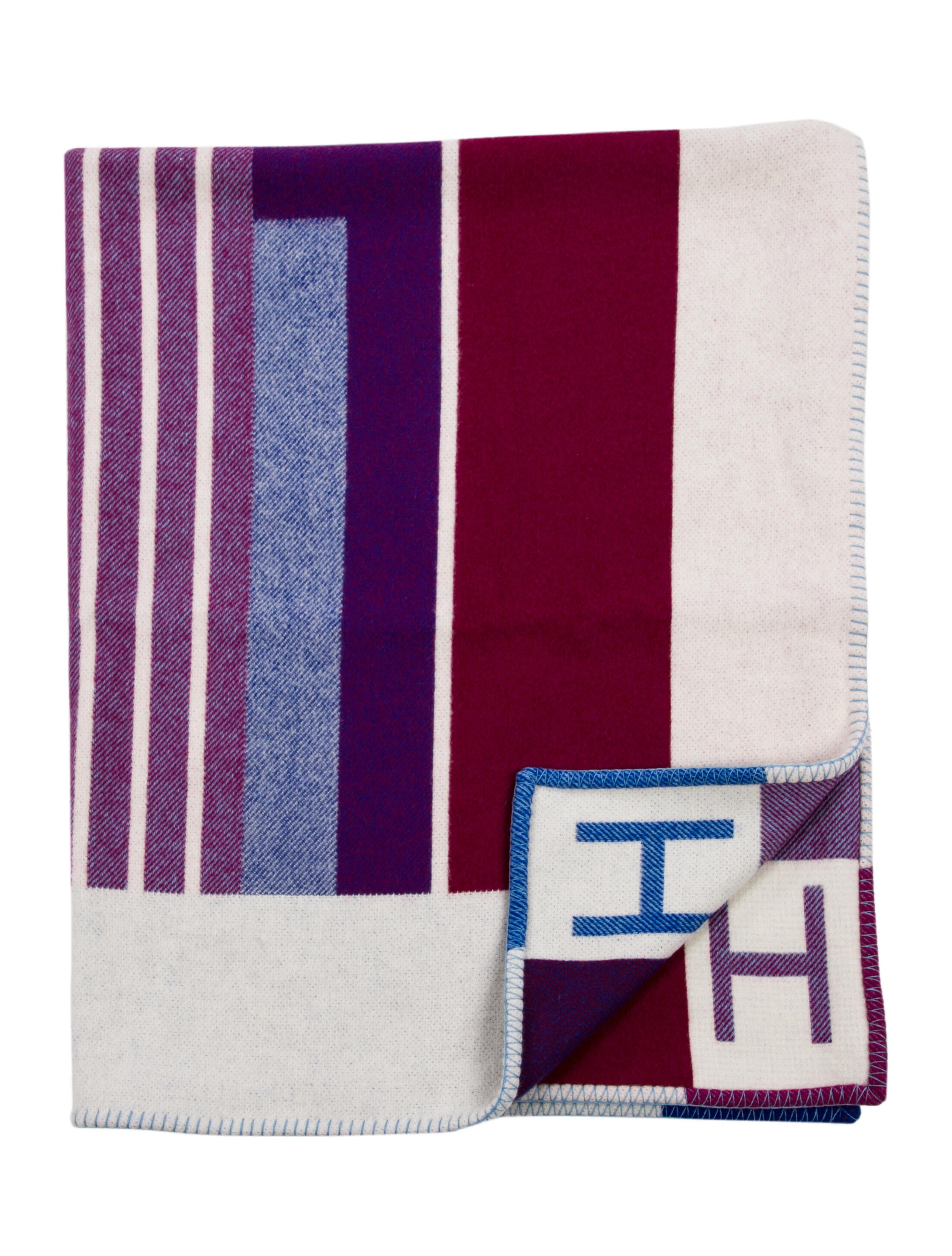 Hermès Avalon Vibration Throw Blanket Purple Throws, Pillows & Throws