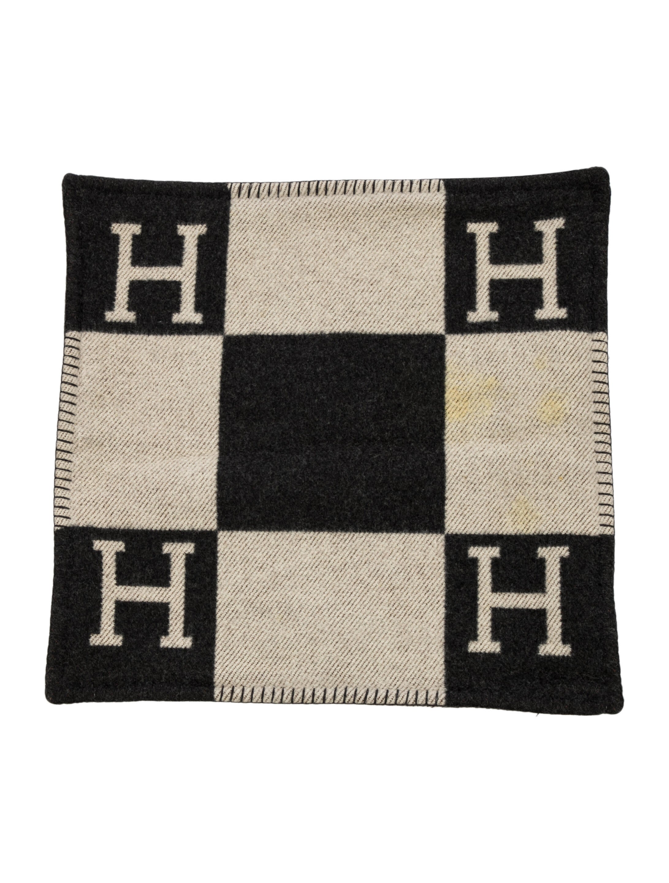 Hermès Avalon Throw Pillow Case Grey Pillows, Pillows & Throws HER559402 The RealReal