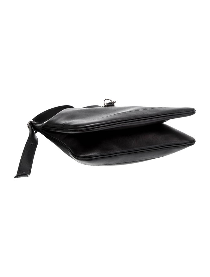 Hermès Evergrain Trim Duo 24 Black Shoulder Bags, Handbags