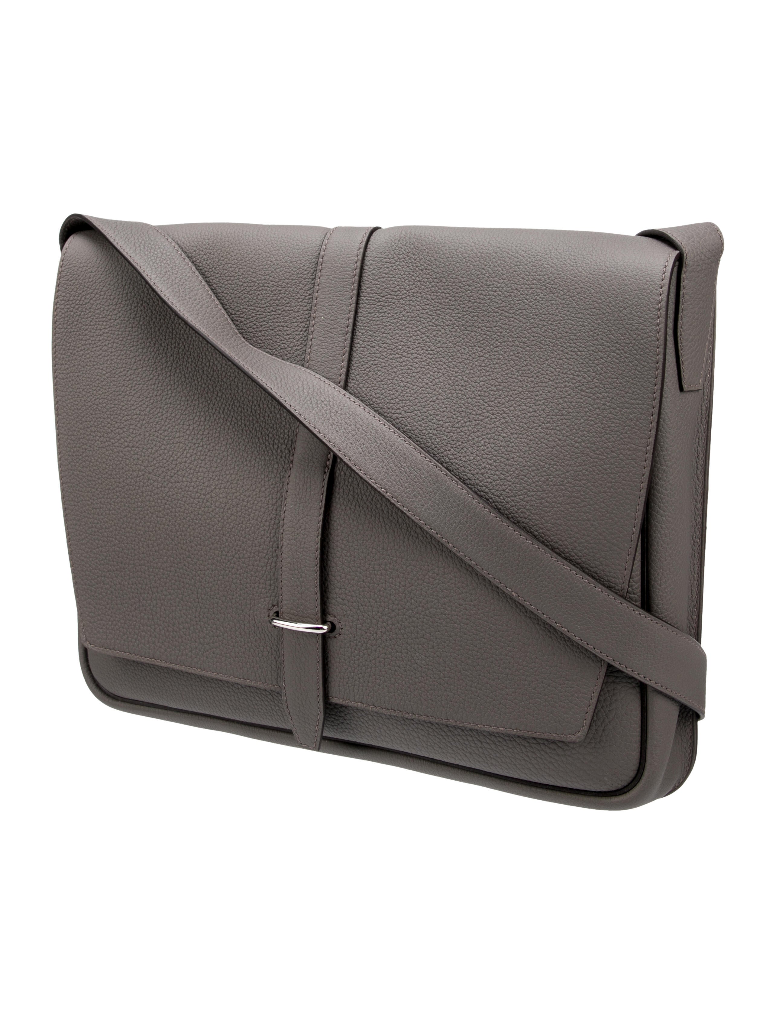 Hermès 2022 Togo Steve Light Messenger Bag Grey Messenger Bags, Bags