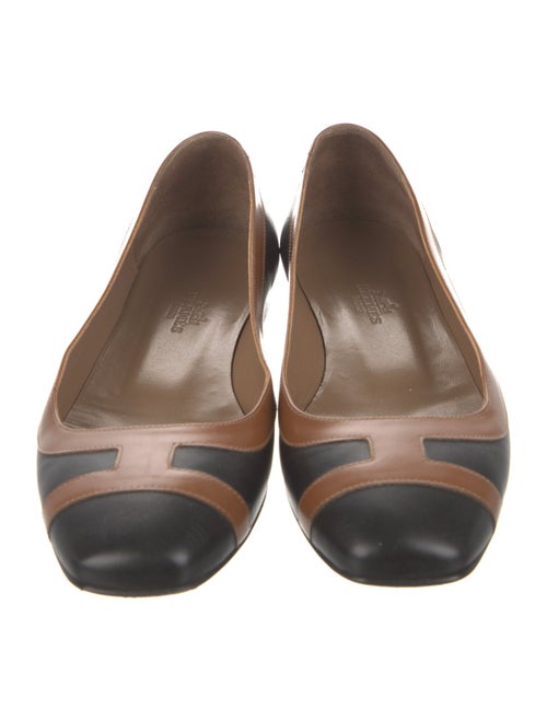 Hermès Infinitif Leather Flats