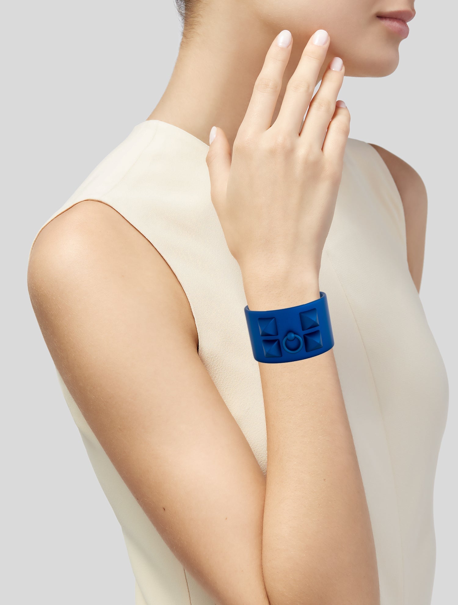 【Hermes】Collier de Chien Aluminium Sunset cuff bracelet HERMES Collier de Chien Aluminium Sunset Cuff Bracelet Black