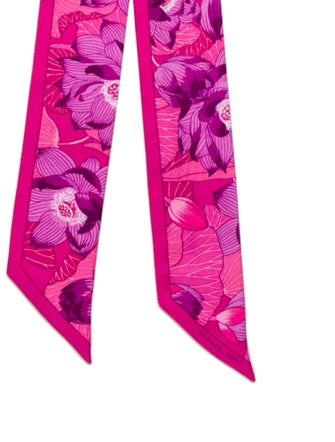 Hermès Fleurs De Lotus Silk Twilly Scarf
