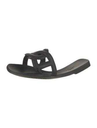Hermès Aloha Rubber Slides