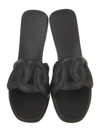 Hermès Aloha Rubber Slides