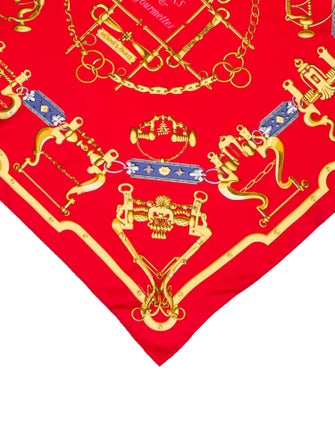 Hermès Mors et Gourmettes Silk Scarf