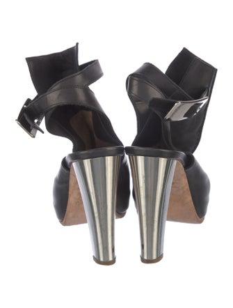 Hermès Leather Boots