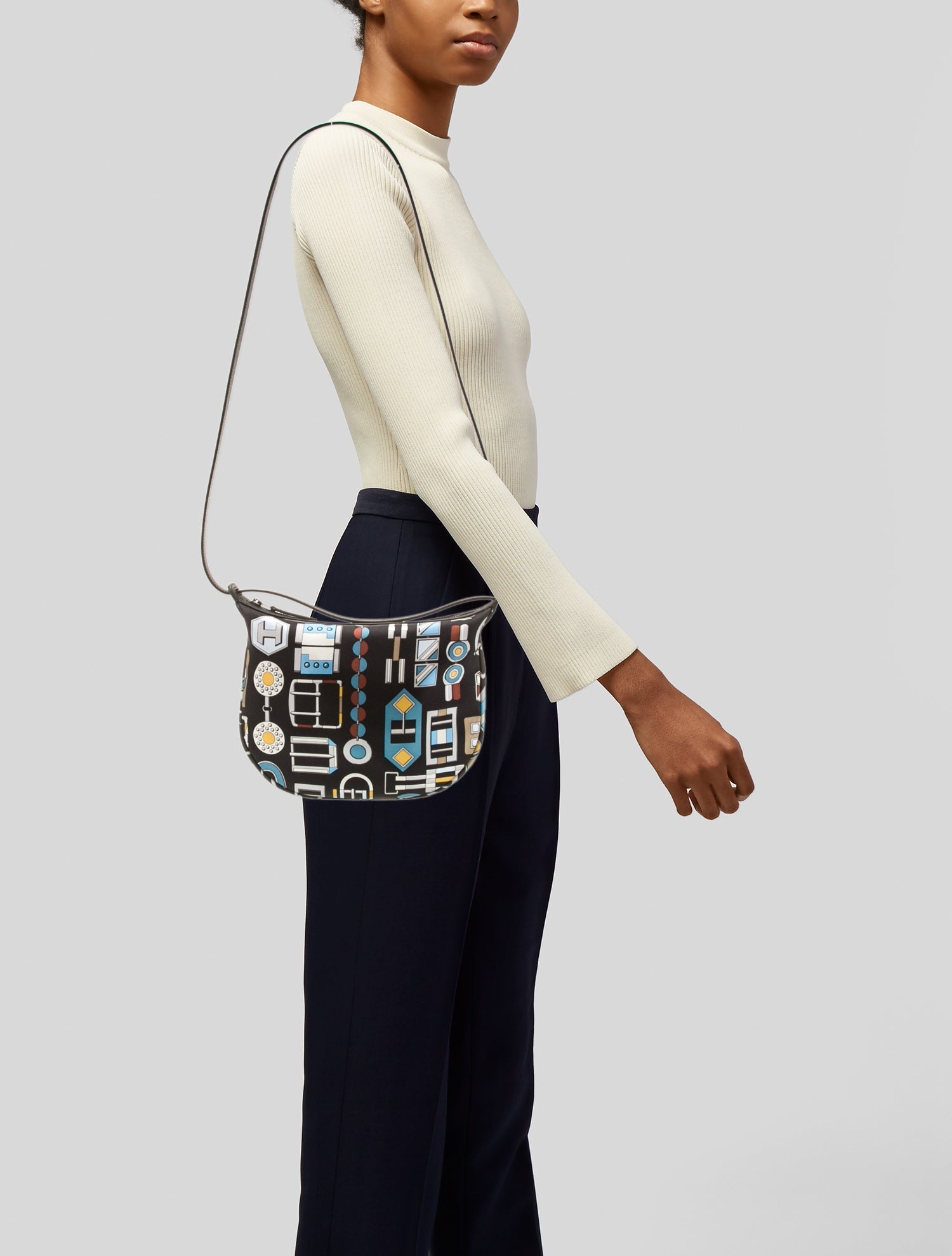 【24SS新作♪】HERMES Sursoie To Go pouch シュルソワ バッグ org.jpg